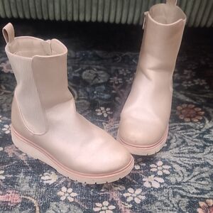 Art Class Cream Ankle Booties